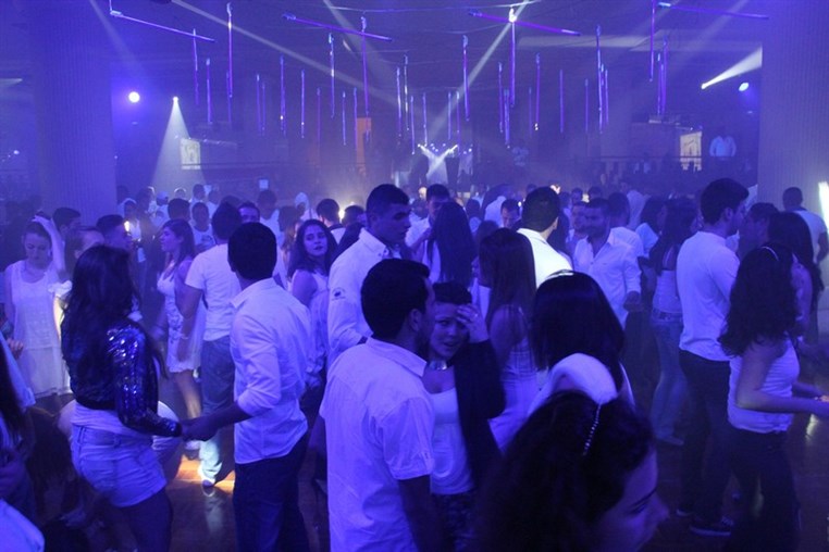 White Night Sensation 3 Part 2